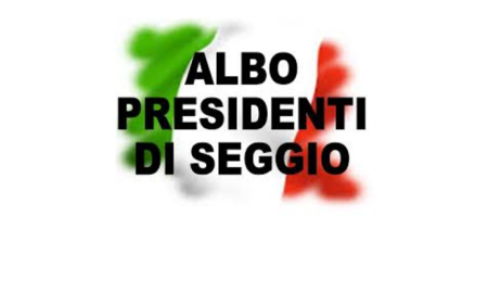 Bandiera italiana con albo presidenti di seggio
